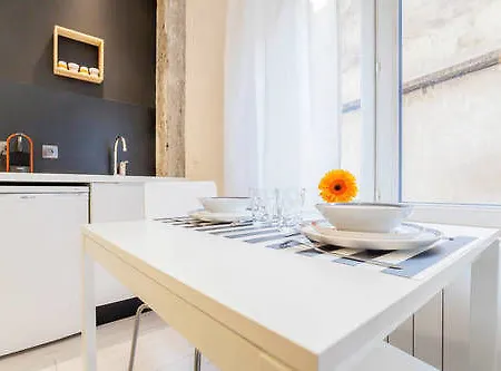 Le 9eme- Metro Valmy-homalyon Apartment *