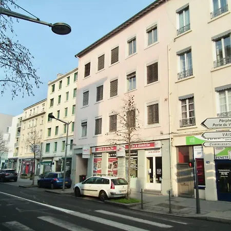 Le 9eme- Metro Valmy-homalyon Apartment Lyon