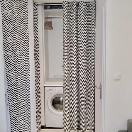 Apartment Le 9eme- Metro Valmy-homalyon *