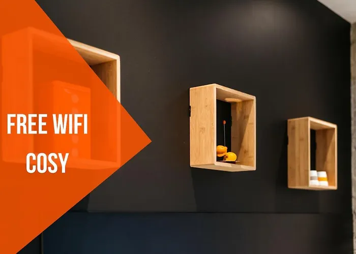 Le 9eme- Metro Valmy-homalyon アパート